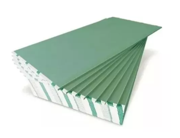 PLACA YESO NOVOPLACK RH 1,2X2,4 de12,5mm